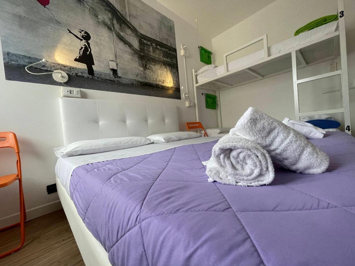 Lake Garda Hostel Salò Kültér fotó