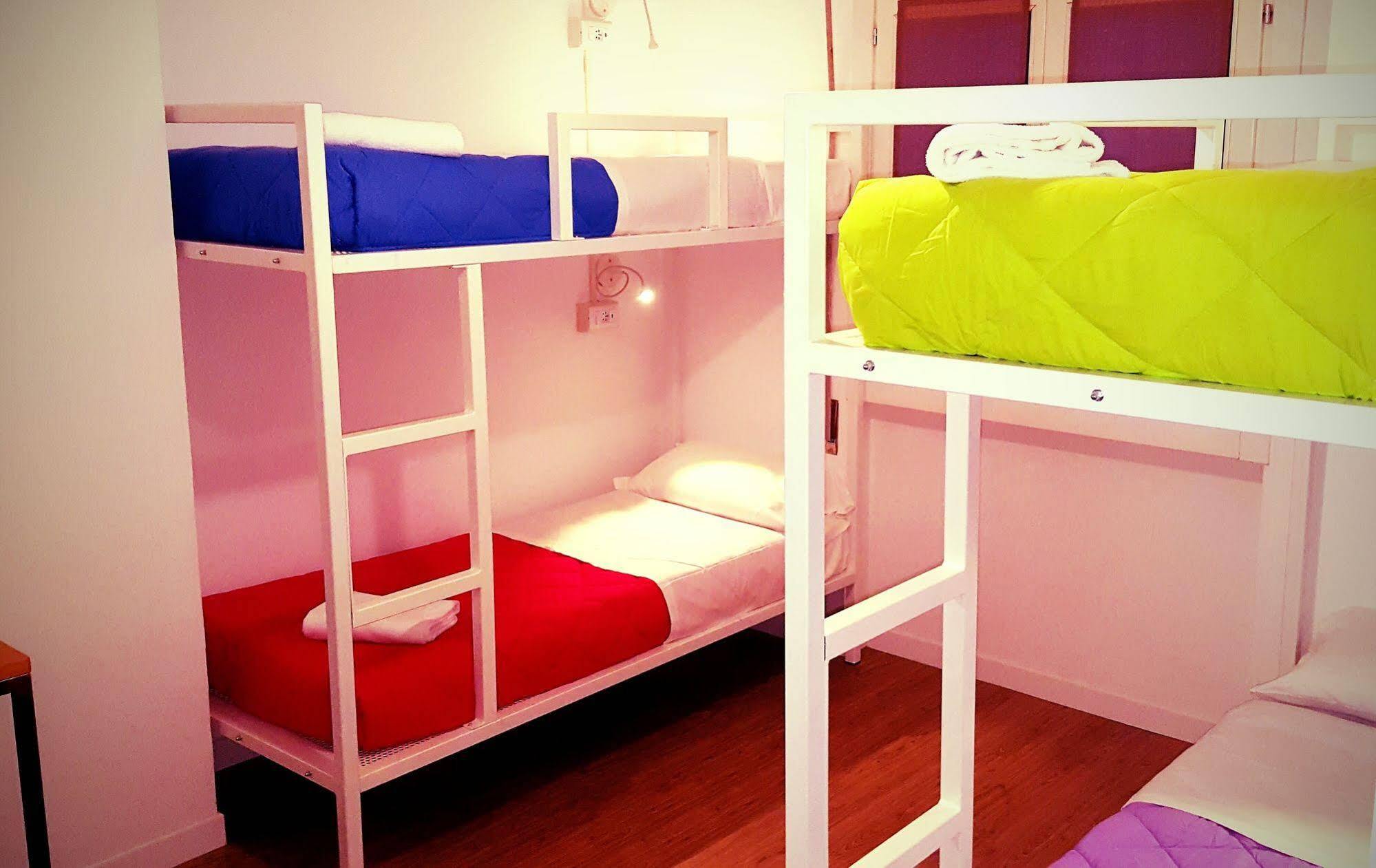 Lake Garda Hostel Salò Kültér fotó